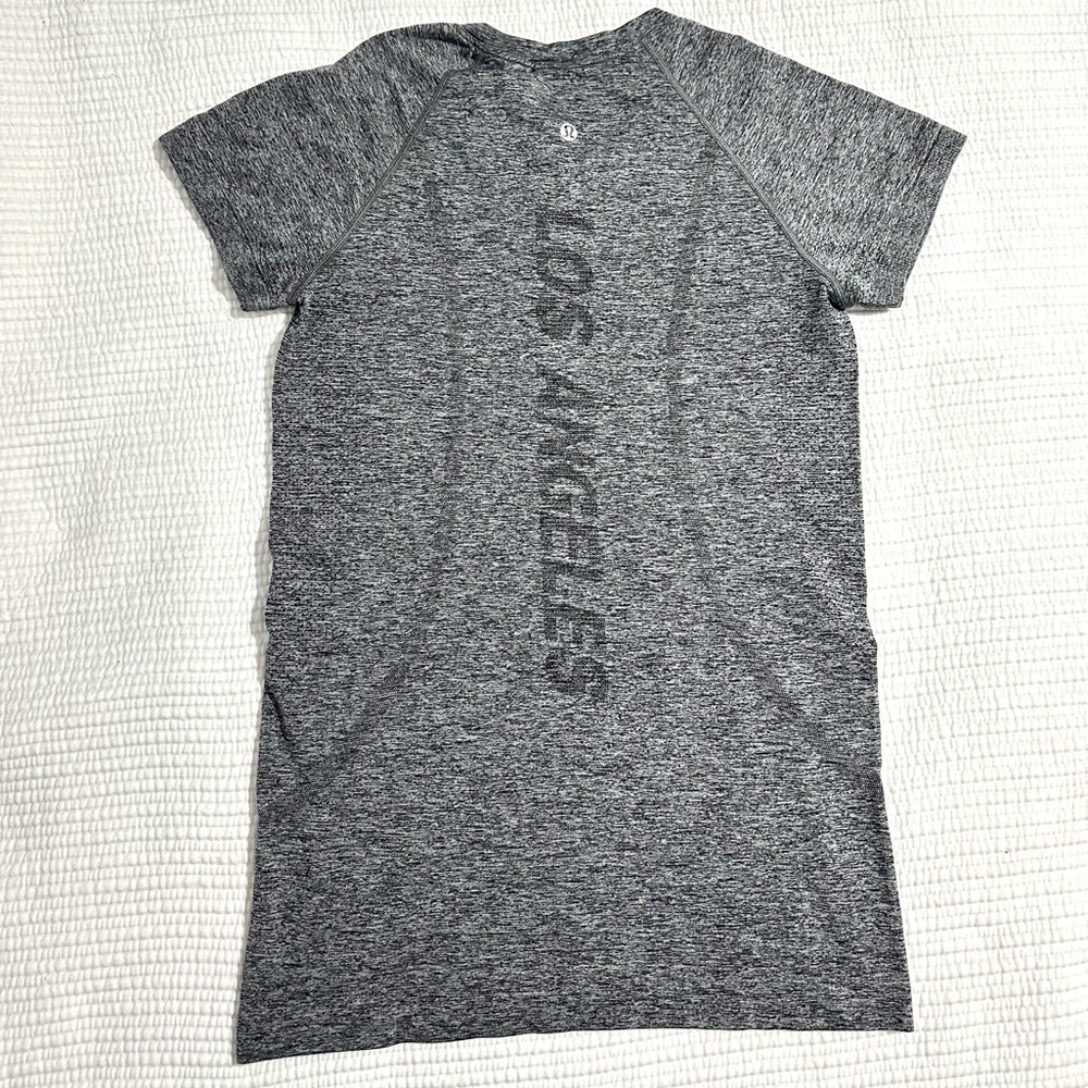 Lululemon Swiftly Tech 2.0 city